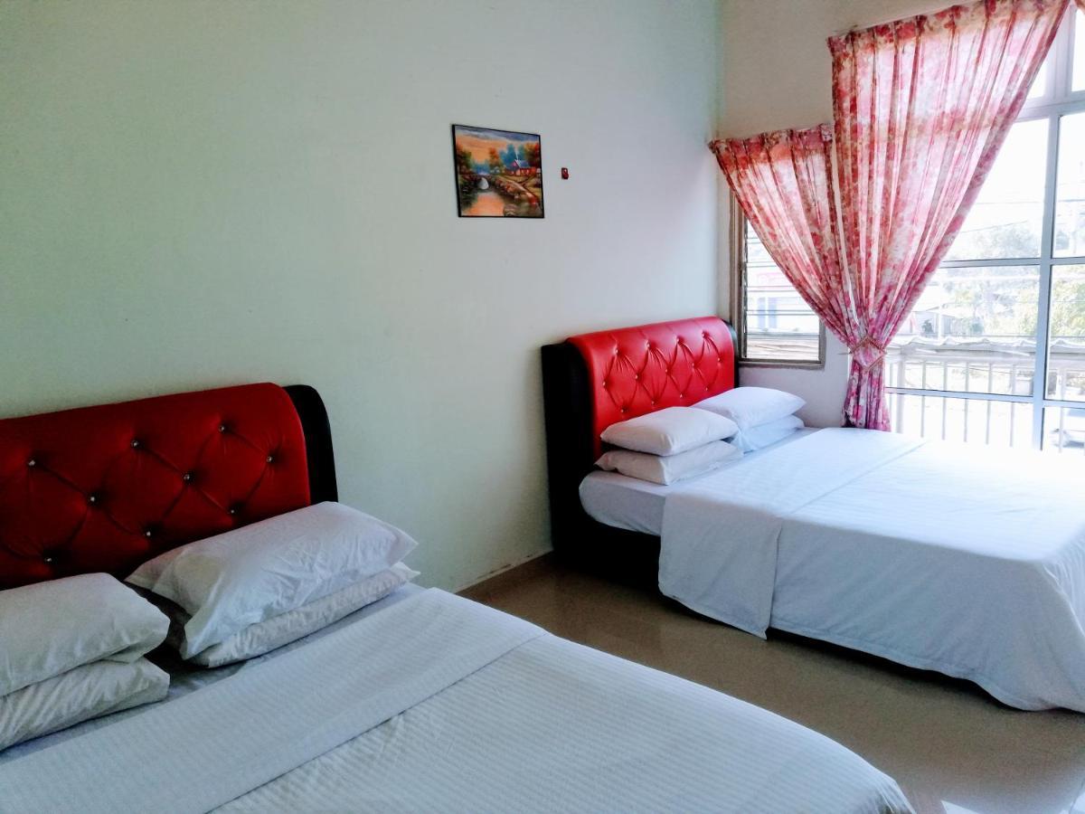 Daisyinn Budget Hotel Kuala Terengganu Кампонг Гонг Бадак Екстериор снимка